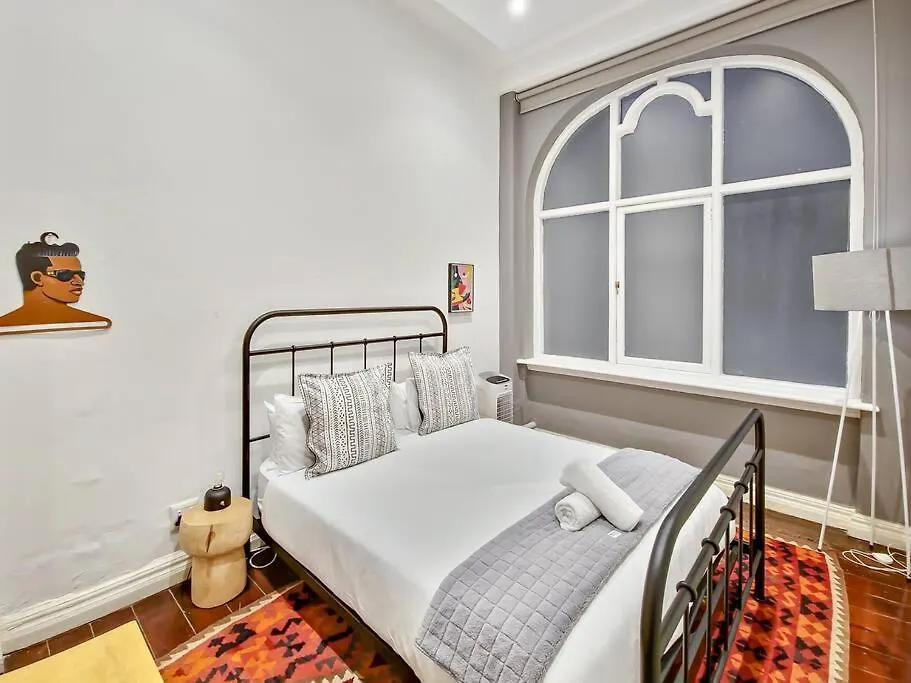 New York Style Apartment With The City Life! Cape Town South Africa
