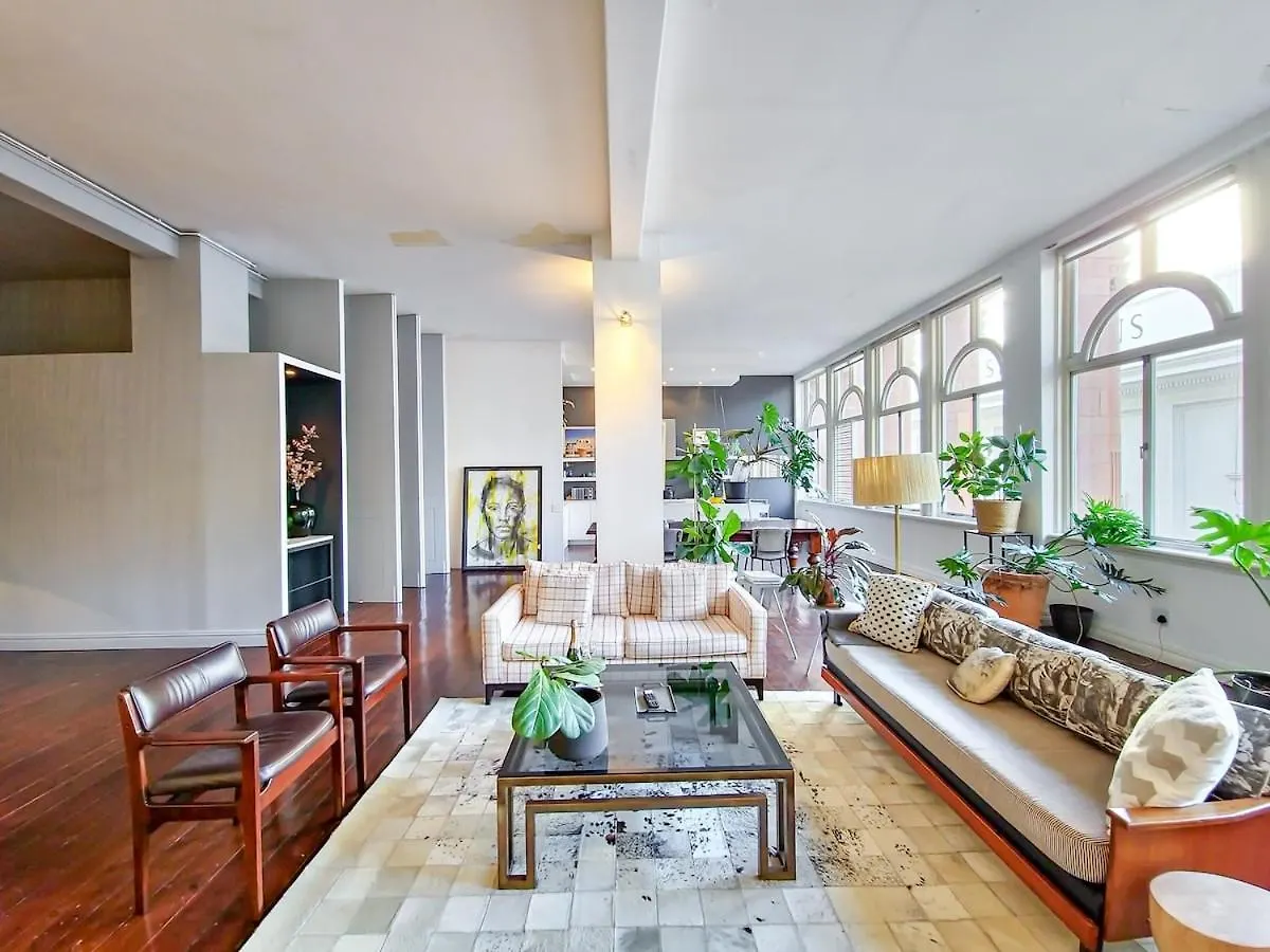 New York Style Apartment With The City Life! Cape Town